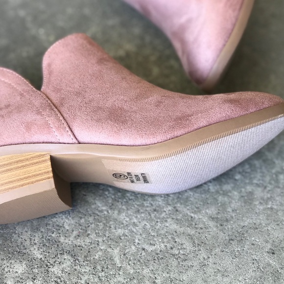 Last 1! Soda Faux Suede Blush bootie w/back zipper - Picture 4 of 5